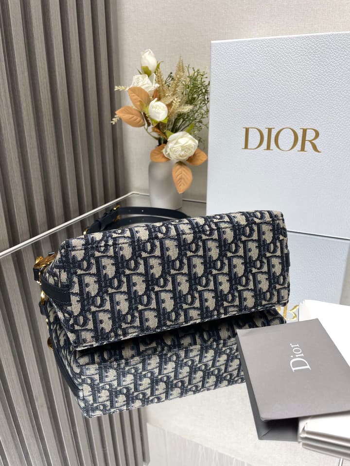 Dior Diorstar Hobo Chain Bag – Spring/Summer Collection – 2024 in Blue Oblique Jacquard Hobo Bag
