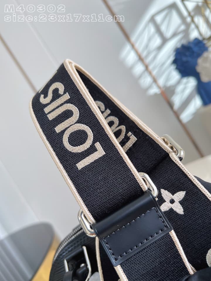 Louis Vuitton Alma BB Handbag in Black Epi Leather With Logo Strap