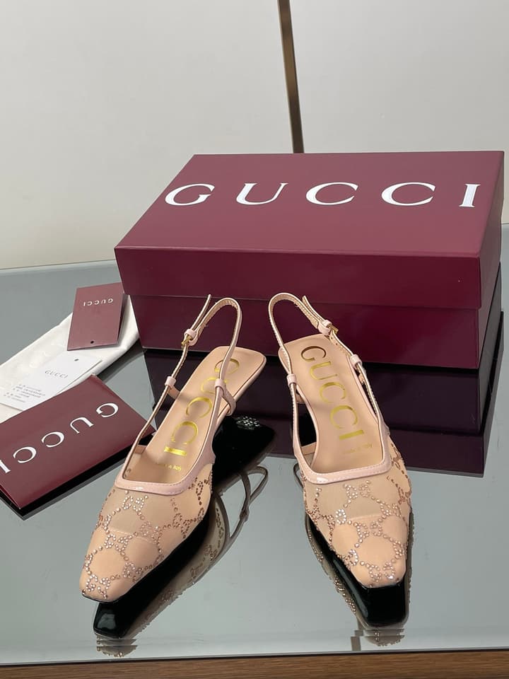 Gucci Cosmogonie GG Crystal Slingback Sandals – 2025 Early Autumn Collection in Black Crystal Gg