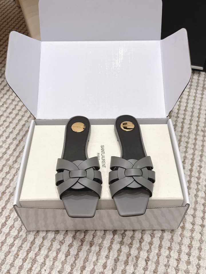 Saint Laurent Melody Square Toe Flat Sandals – 2026SS in Burgundy Patent