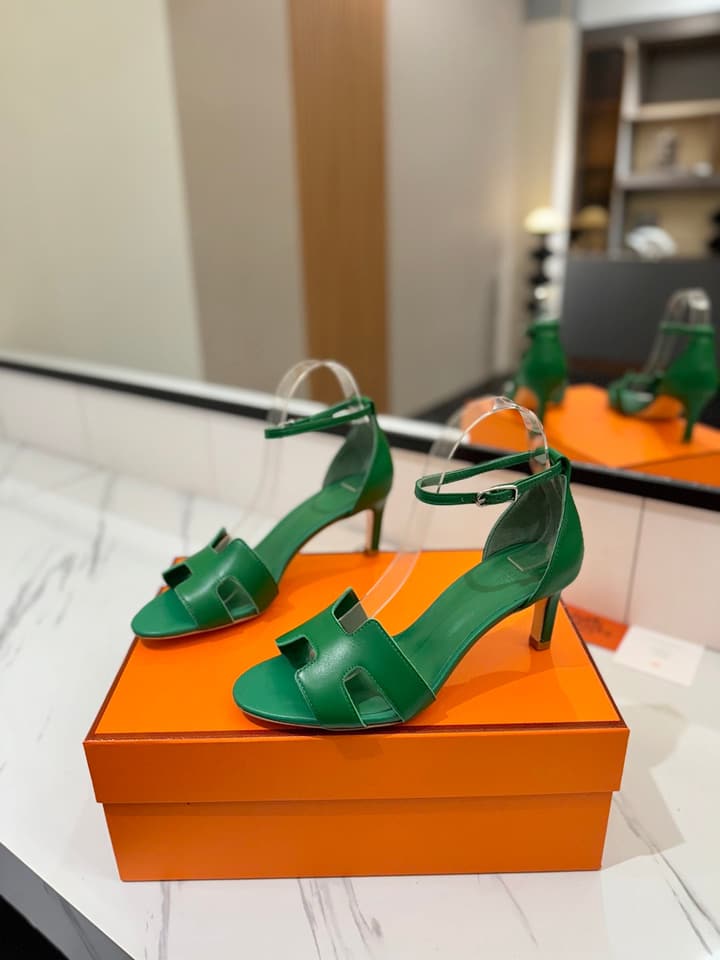 Hermès Classic Smooth Cowhide Heels – 6.5cm in All White
