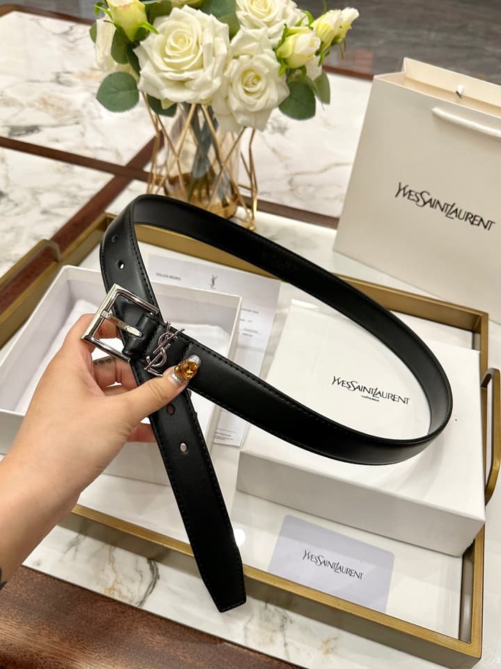 Saint Laurent Classic Leather Belt – 3.0cm