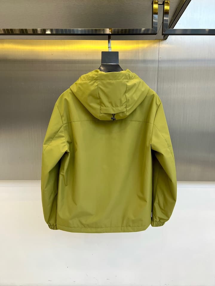 Moncler 2025FW Lightweight Hooded Jacket in Classic Black