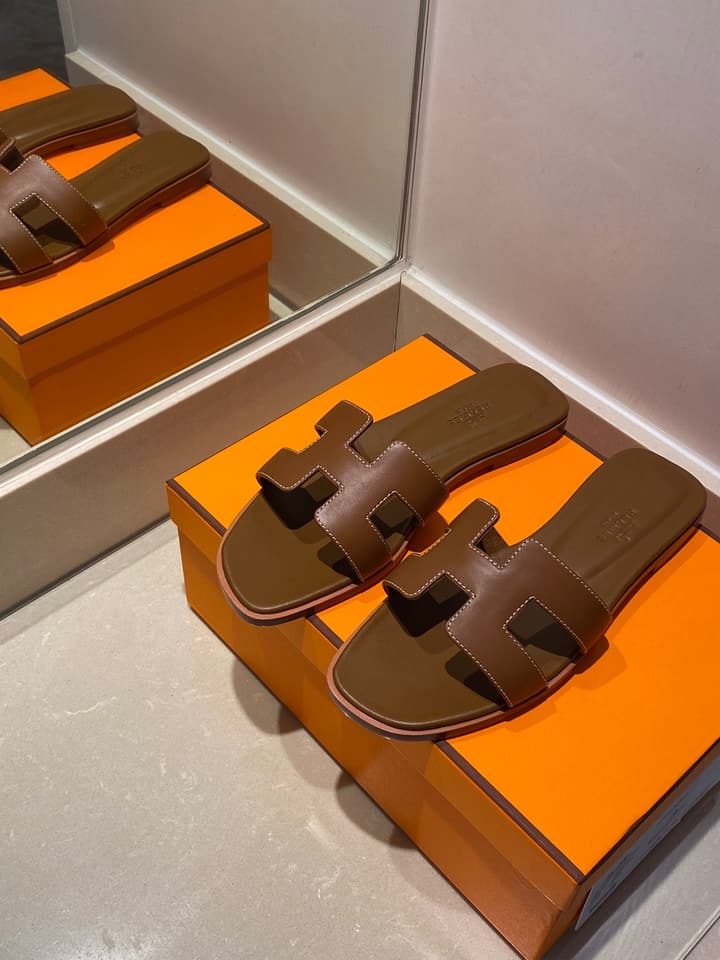 Hermès H Leather Sandals – 2022 Spring Collection