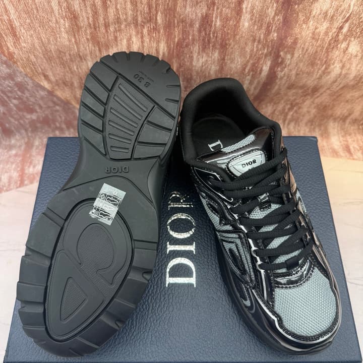 Dior B30 Unisex Sneakers in Glossy Black