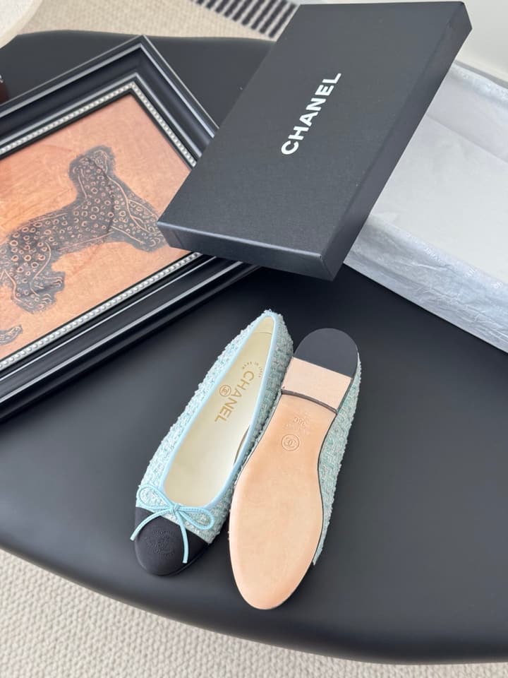 Chanel Classic Round Toe Ballet Flats in Dusty Rose With Bow