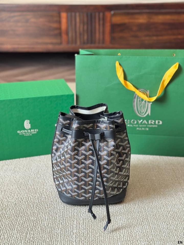 Goyard Bucket Bag in Black