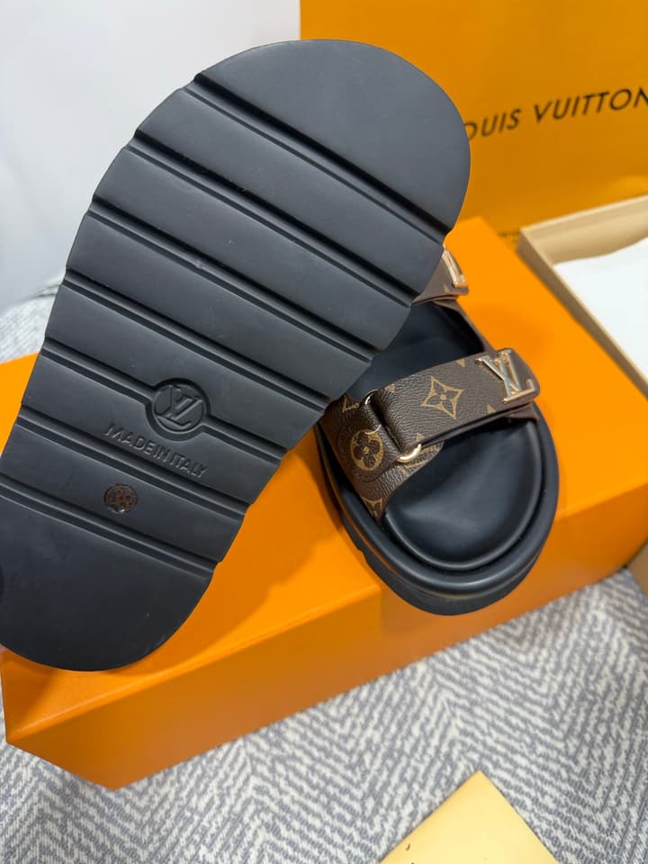 Louis Vuitton Velcro Platform Slippers – Spring/Summer 2024 in Monogram Black