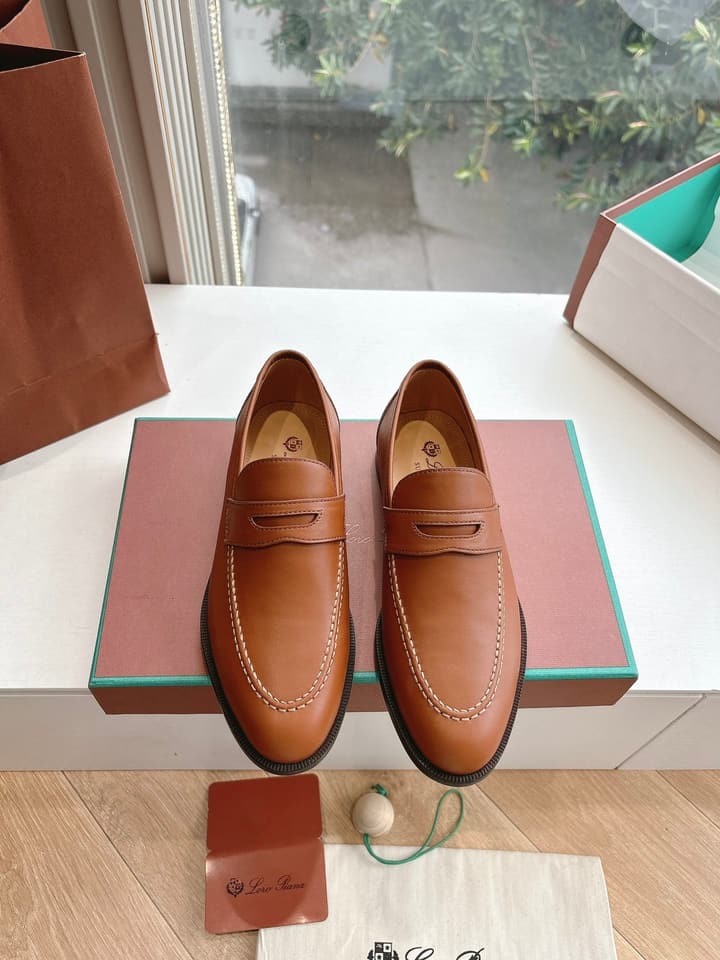 Loro Piana Classic Loafers in Burgundy Leather