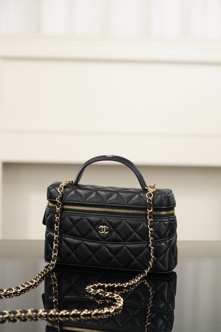 Chanel 26A LP Box Bag – 26A Collection