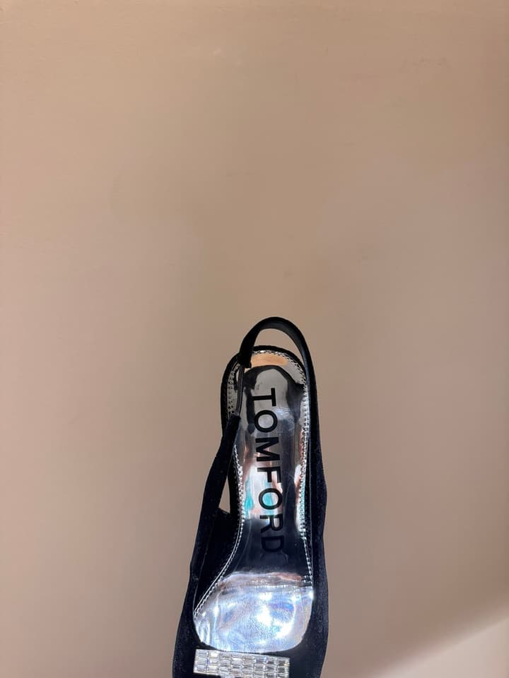 TOM FORD Padlock Velvet Crystal Heeled Sandals – Spring/Summer Collection – 24SS in Black Patent