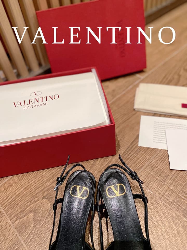 Valentino VLogo Signature Rhinestone Low-Heel Pumps – 2022 Collection in Nude Beige