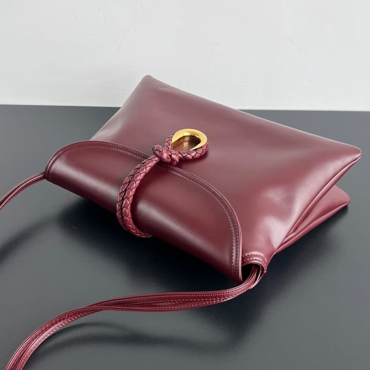 Bottega Veneta Medium Liberta Flap Crossbody Bag – Autumn/Winter Collection in Dark Espresso Brown