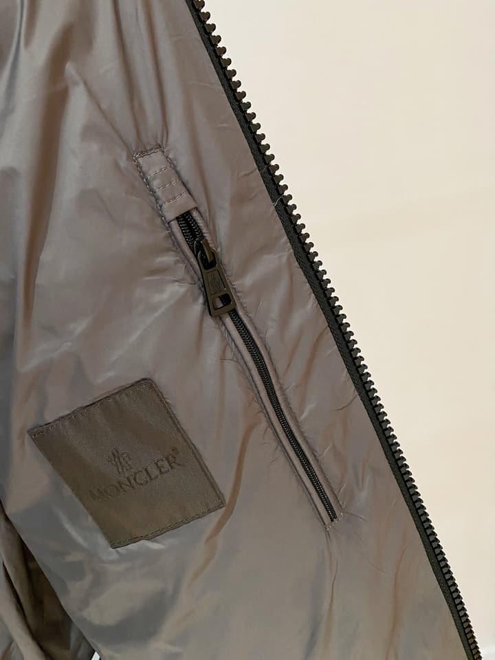 Moncler Designer Down Jacket – 2025 Latest Model in Dark Gray/black With Blue Lining