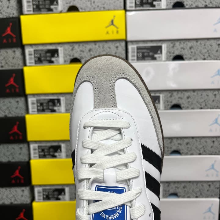 Adidas Samba OG Leather Sneakers