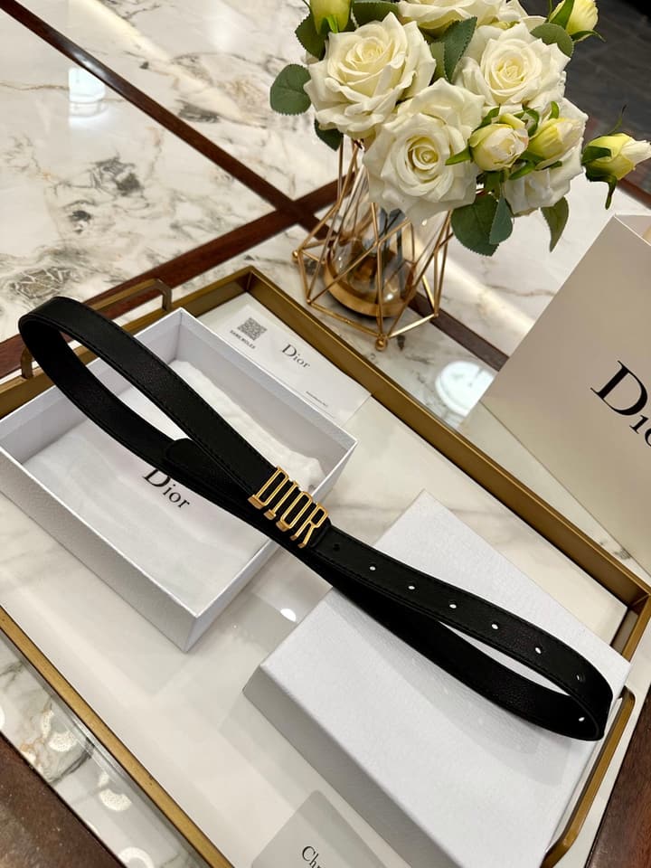 Dior Leather Belt – Gold Buckle in Black Leather With Gold Buckle