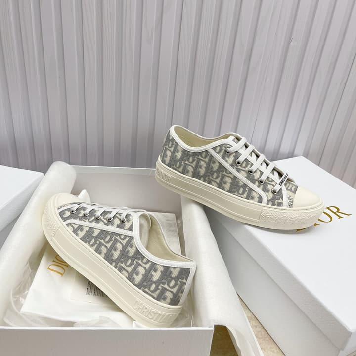 Dior Embroidered Flat Sport Sneakers in Grey Oblique Embroidery