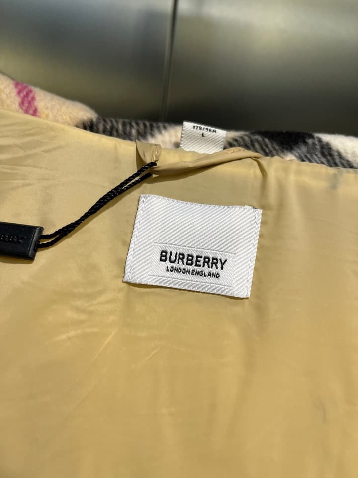 Burberry Detachable Sleeve Hooded Down Jacket in Black