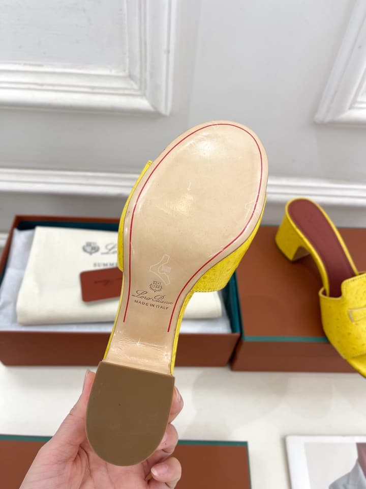 Loro Piana Summer Charms Ostrich Mules – 2025 Spring/Summer Collection in Black