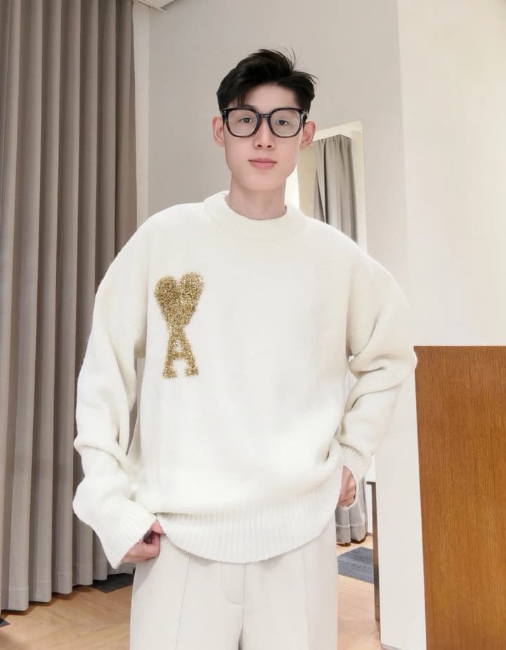 AMI Paris Gold Thread Heart Jacquard Sweater – 24FW Limited Edition in Off-white Gold Heart Knit
