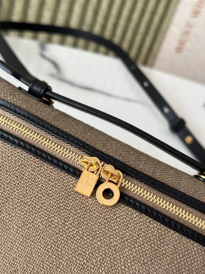 Loro Piana L19 Canvas Crossbody Bag – Spring/Summer Resort Collection in Beige Canvas With Burgundy Trim