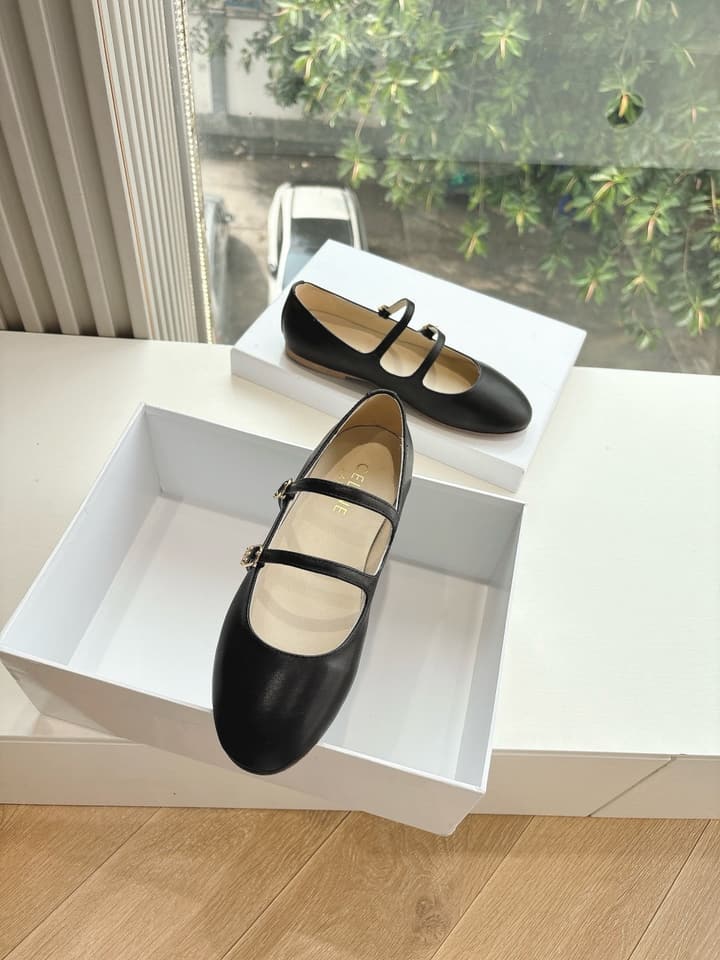Celine Runner Platform Sneakers – 2025 Spring/Summer Collection in Assorted Display