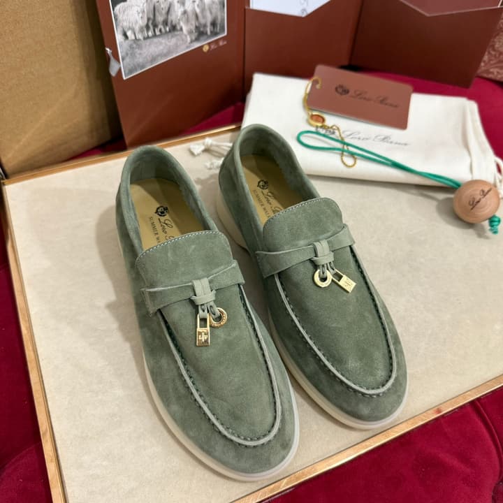 Loro Piana Summer Charms Walk Kids Moccasin Loafers – Kids Collection in Cream