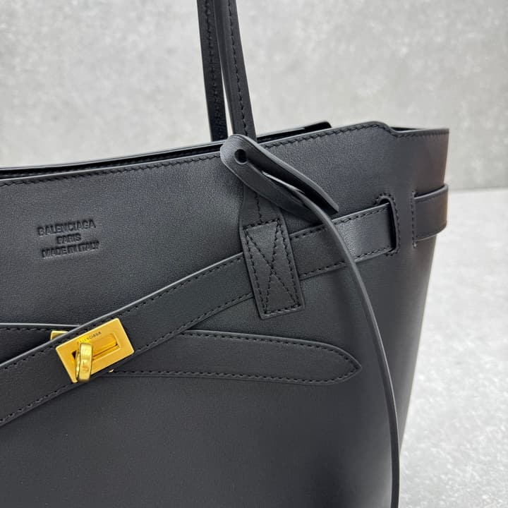 Balenciaga Bel Air Medium Tote Bag in Classic Black
