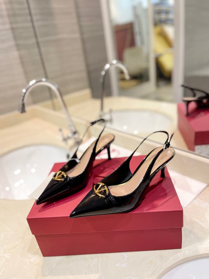 Valentino VLogo Signature Patent Leather Slingback Heels – 2024 Collection in Nude Leather