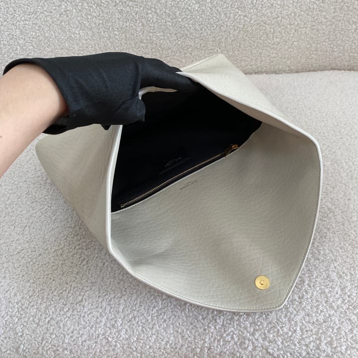 Saint Laurent Envelope Clutch Bag in Camel Brown