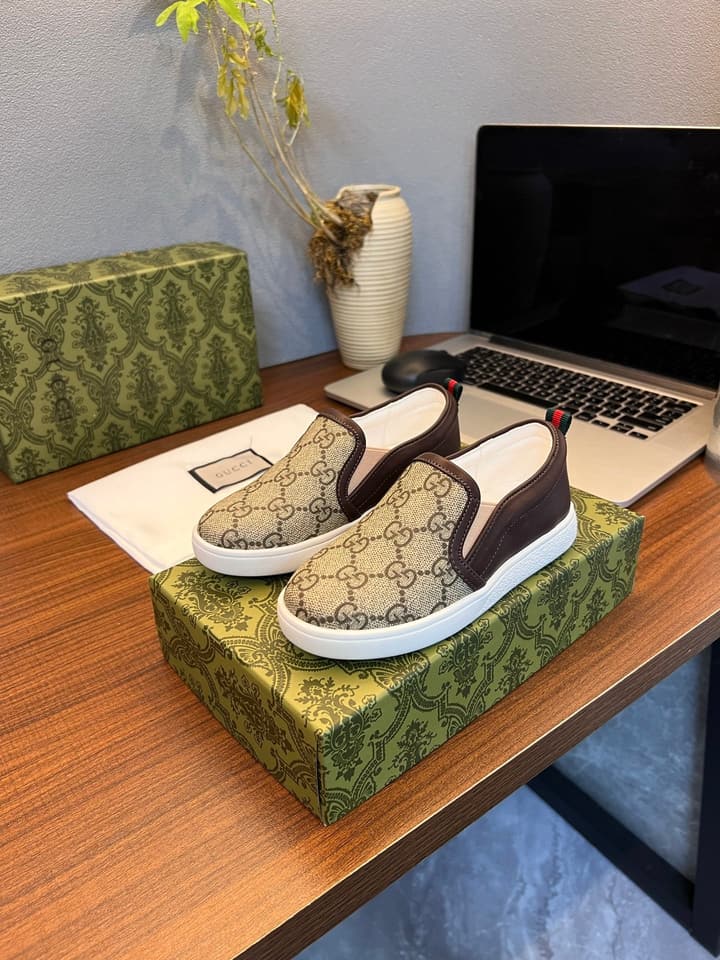 Gucci Kids Sheepskin-Lined Sneakers – Kids Collection