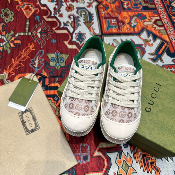Gucci Kids Footwear – Kids Collection in Beige Plaid Slip-on