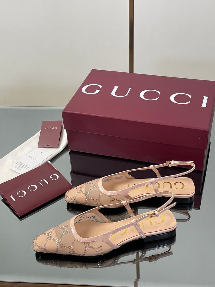 Gucci Cosmogonie GG Crystal Slingback Sandals – 2025 Early Autumn Collection in Black Crystal Gg
