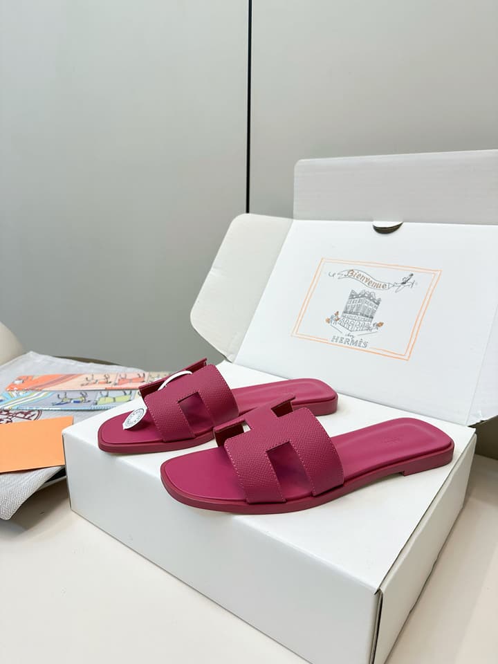 Hermès Palm Grain H-Slides in Bright Green
