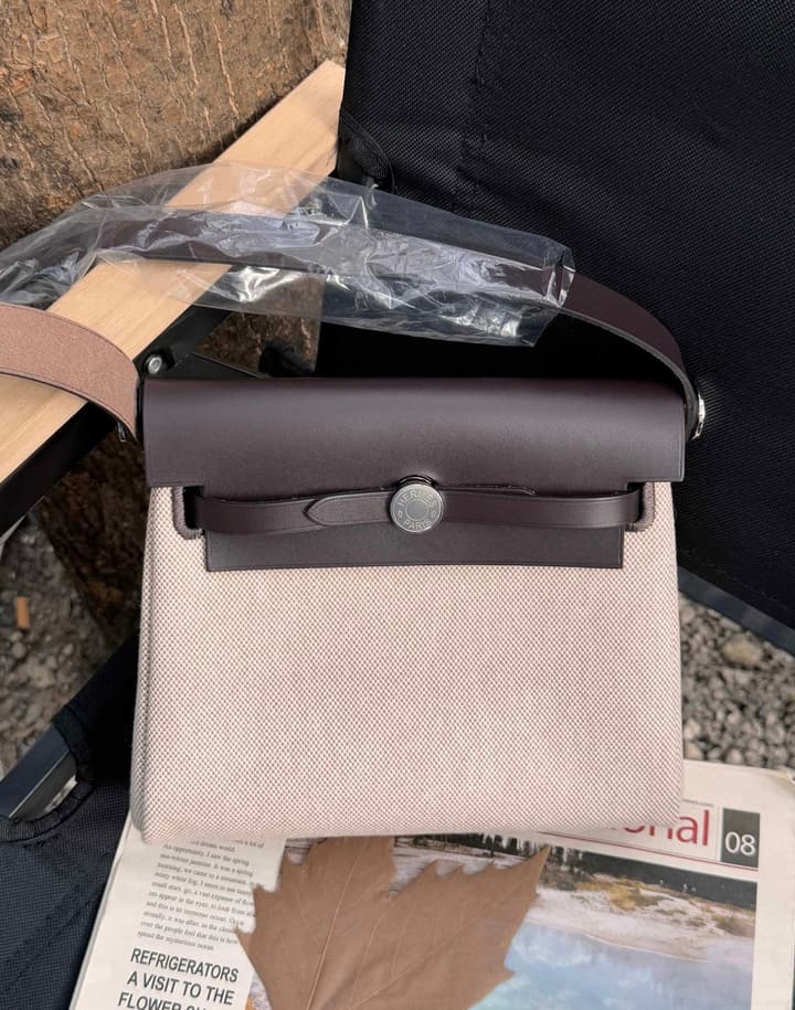 Hermès Herbag 20 Handbag – Ebony/Light Beige
