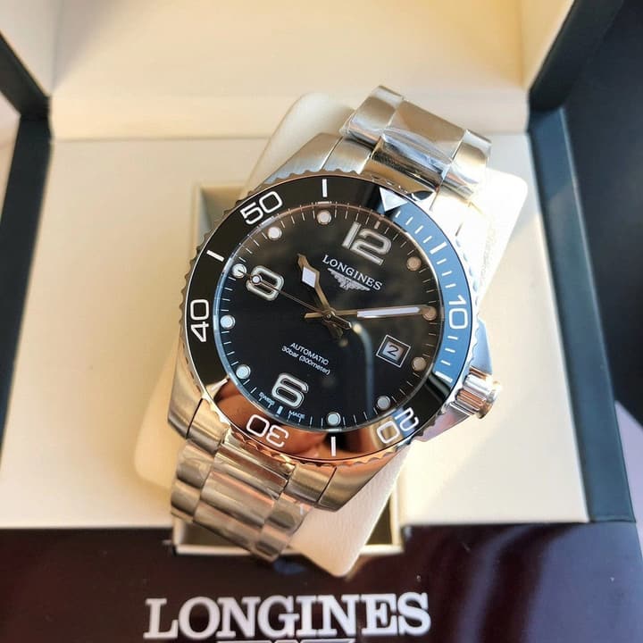 Longines Conquest Automatic Men's Watch 41mm in Black Dial With Black Rubber Strap