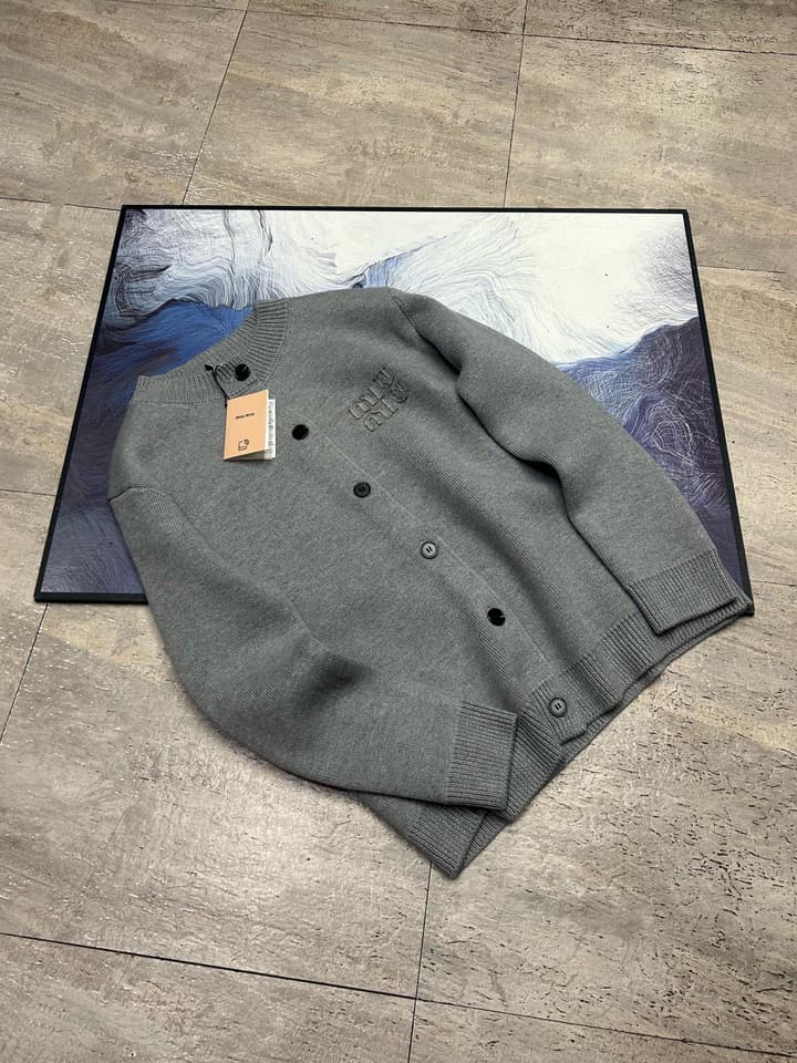 Miu Miu Logo Wool Blend Cardigan – 25FW