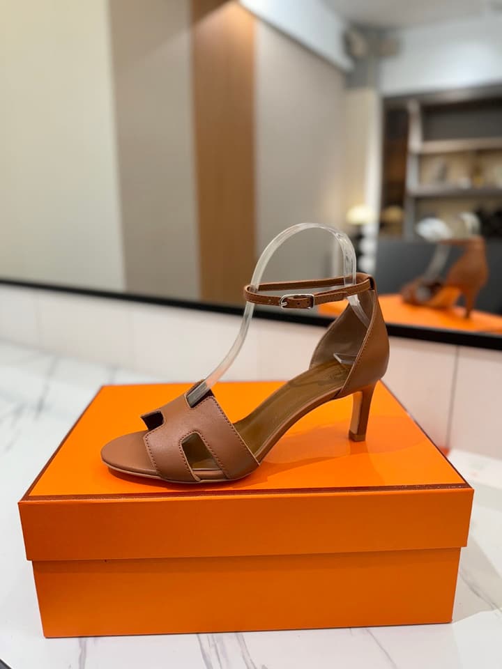 Hermès Classic Smooth Cowhide Heels – 6.5cm in All White