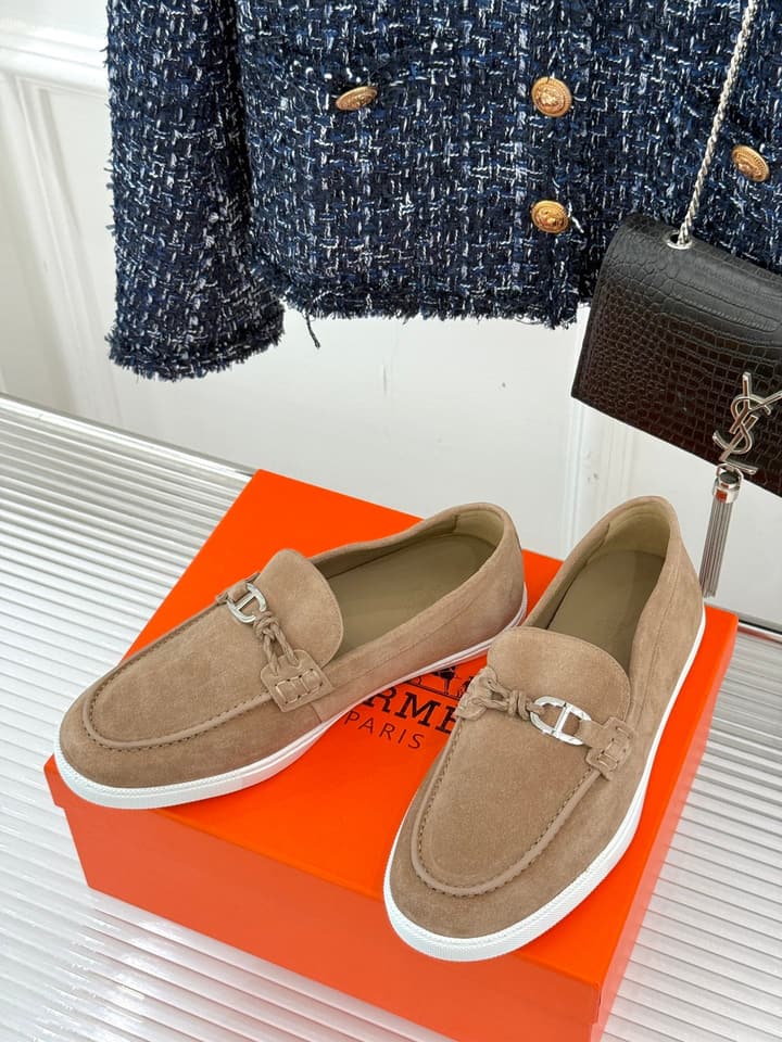 Hermès Retro Couple's Loafers – 25FW in Dark Brown