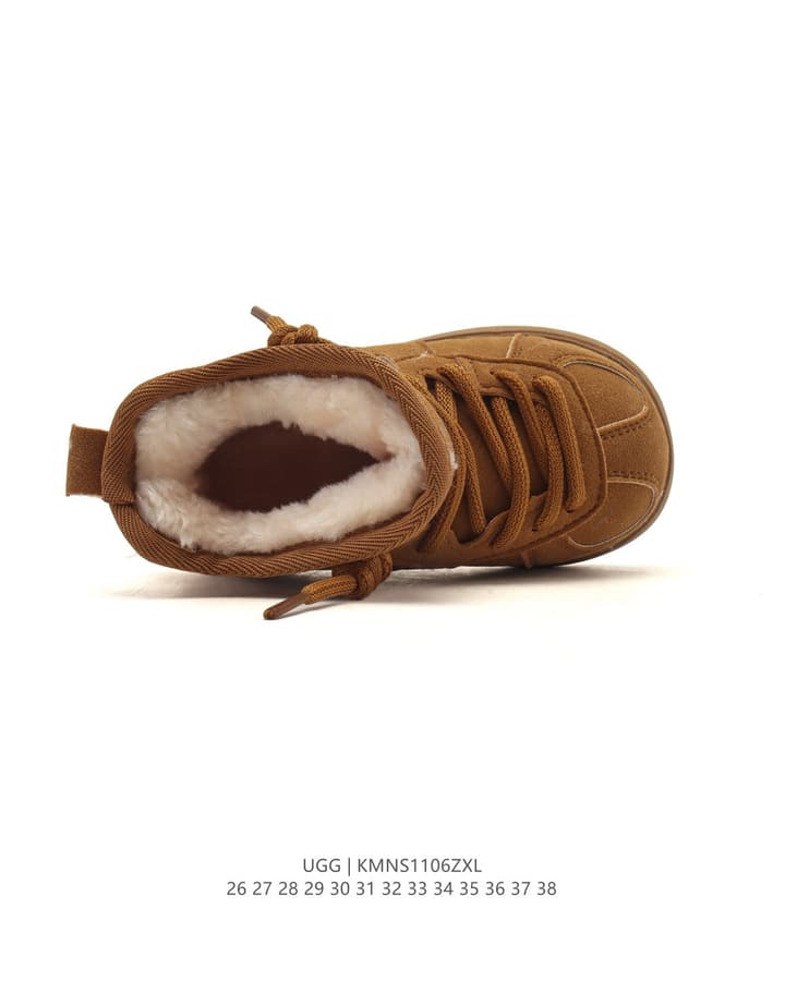 UGG Mid-Top Snow Boots – Kids Collection in Classic Tan Slip-on Boot