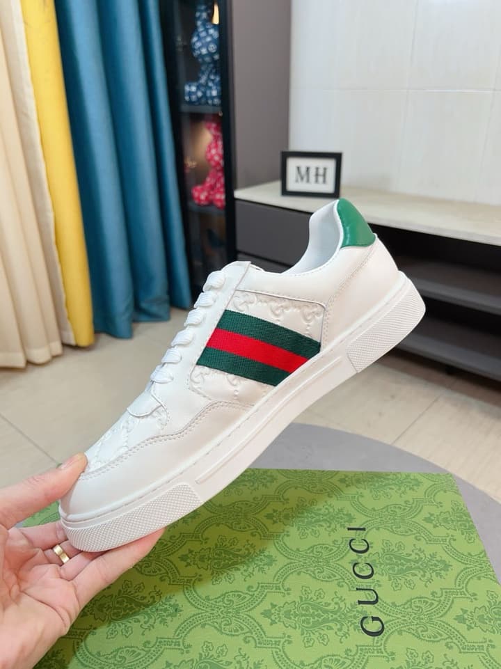 Gucci New Season Casual Fashion Sneakers in Black With Web Stripe