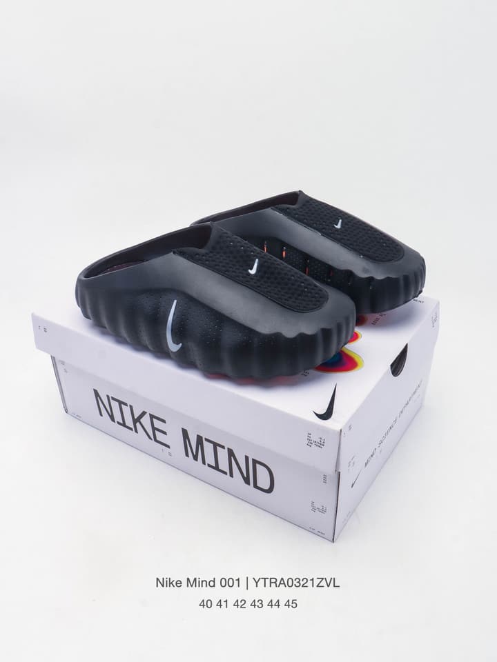 Nike Mind 001 Recovery Slides in Red