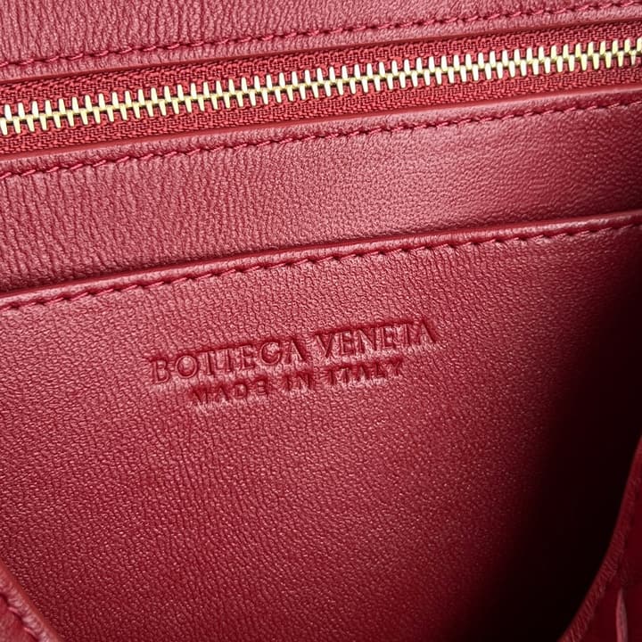 Bottega Veneta Andiamo Handbag in Charcoal Grey