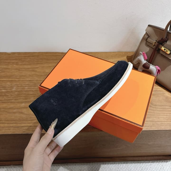 Hermès Classic Couple's Sandals – SS25 New Arrival in Black Suede