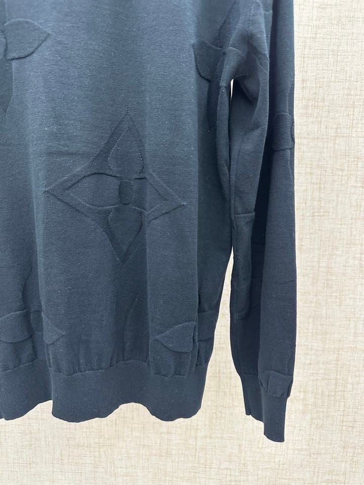 Louis Vuitton MONOGRAM Embossed Crewneck Sweater – 25FW in Dark Embossed Monogram Sweater