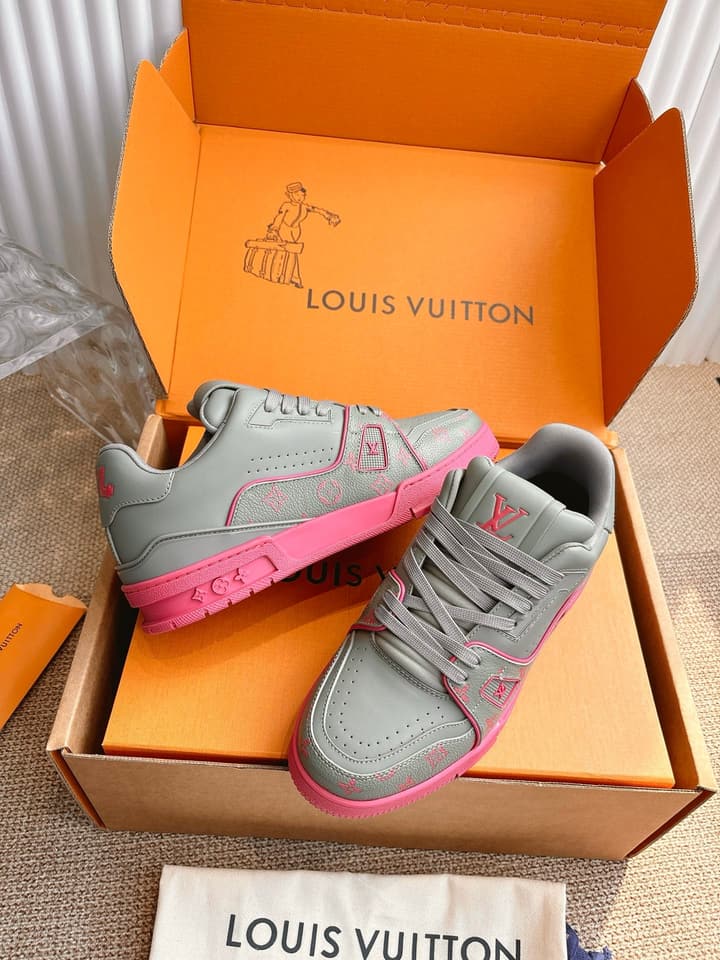 Louis Vuitton LV Trainer Sneakers in All Black Silver Monogram