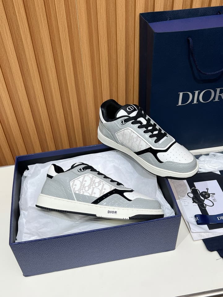 Dior B27 Unisex Sneakers – 2025 Collection in Black And Khaki Oblique