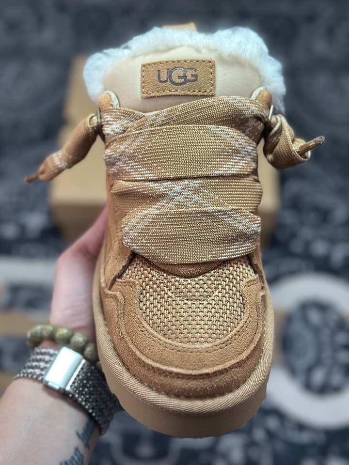 UGG Lowmel Sheepskin Snow Boots in Triple Black Suede