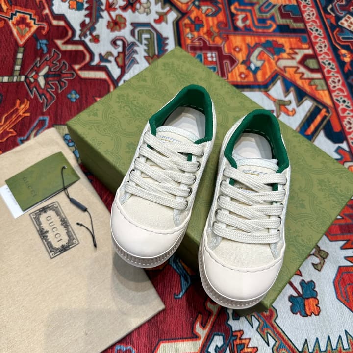 Gucci Kids Footwear – Kids Collection in Beige Plaid Slip-on