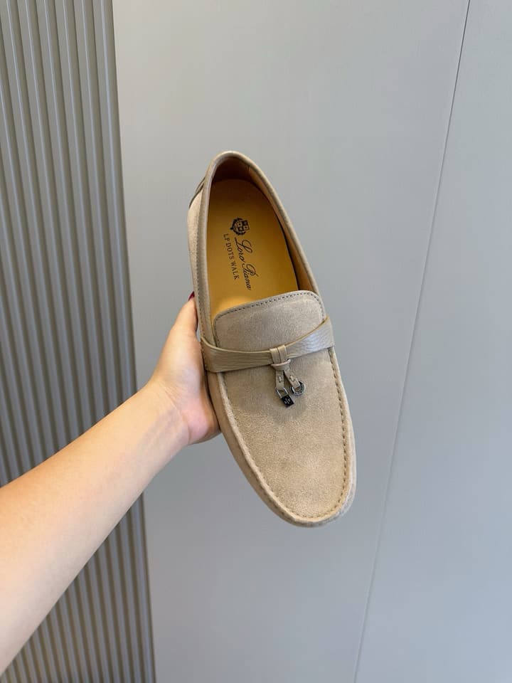 Loro Piana LP Italian Handmade Driving Shoes in Beige Suede Moccasin